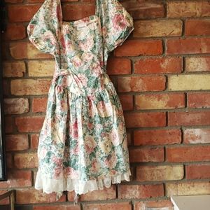 Girls dress